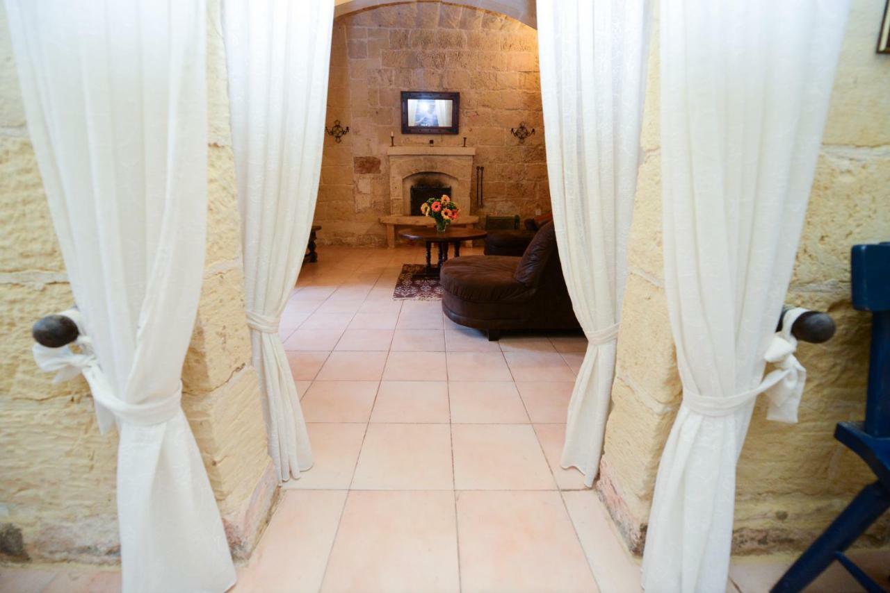 Tal-Masklu Farmhouse Għarb Екстериор снимка